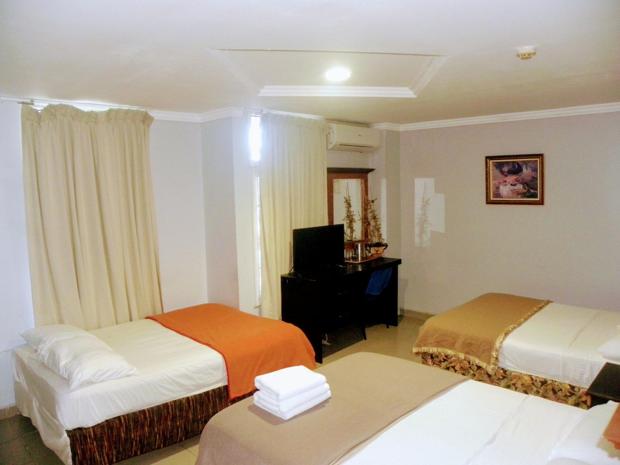 Meryland Hotel Colon Zewnętrze zdjęcie